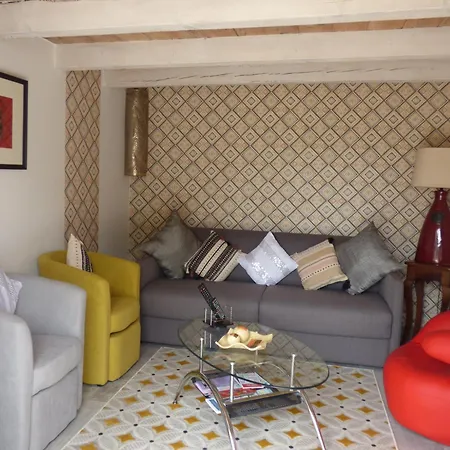 Ferme Landaise Dans Un Environnement Privilegie * Taller